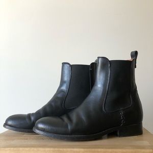 Frye: ‘Melissa’ Chelsea Boot